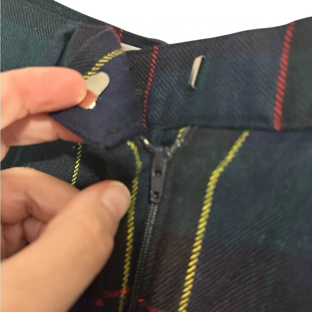 Lord & Taylor High Waist Plaid Shorts - Blue‎ and Green 100% Wool Preppy Size 10